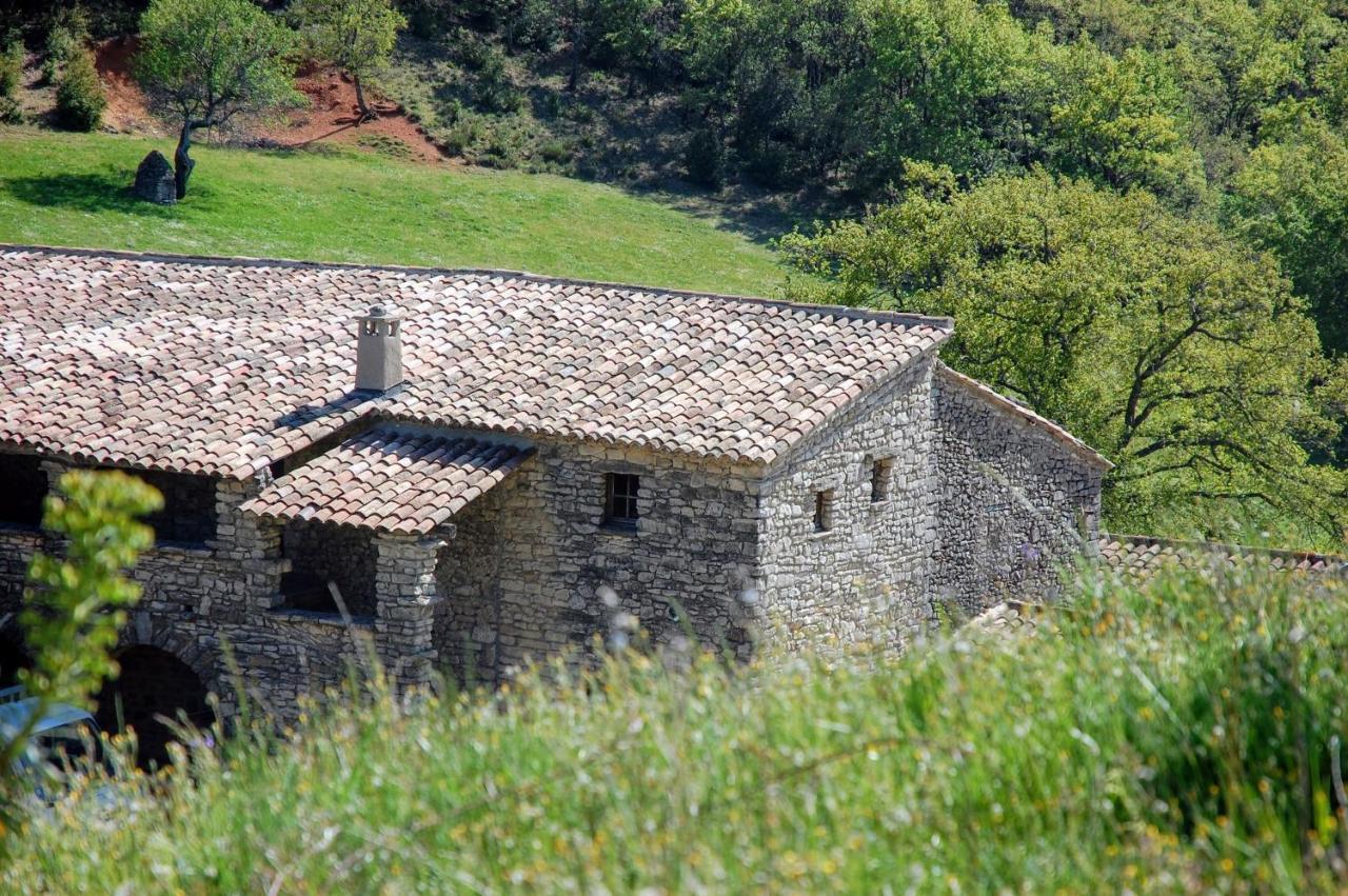 Le Domaine Du Castellas Sivergues 외부 사진