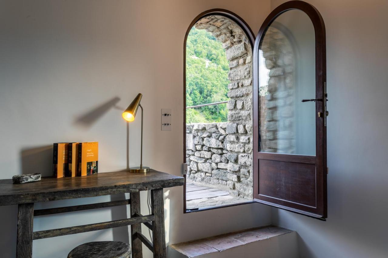 Le Domaine Du Castellas Sivergues 외부 사진