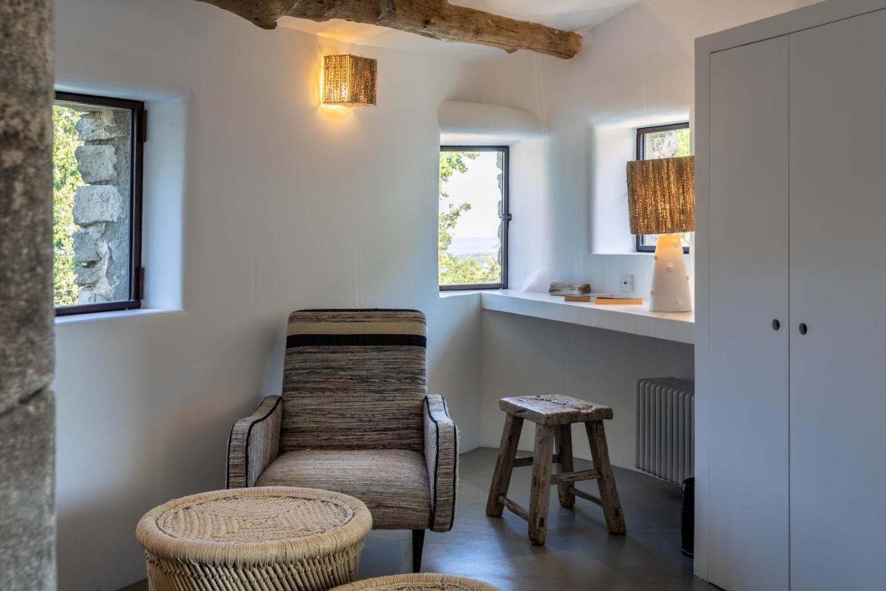 Le Domaine Du Castellas Sivergues 외부 사진