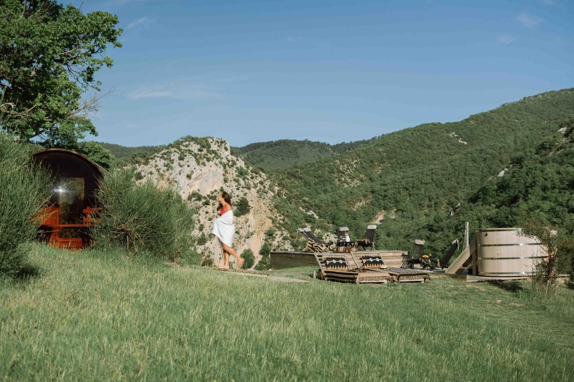 Le Domaine Du Castellas Sivergues 외부 사진